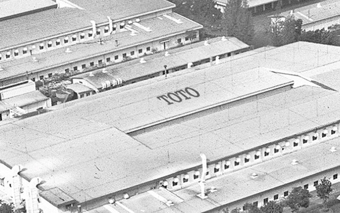 第一家海外TOTO合资子公司印尼P.T. Surya TOTO Indonesia成立。